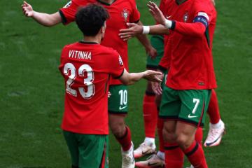 世俱杯改制-葡萄牙鏖战荷兰，萨内扛起全队