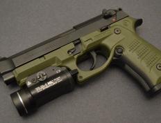 世俱杯时间-武切维奇凿穿内线，独行侠鏖战擒鹿，篮球哲学的光影碰撞