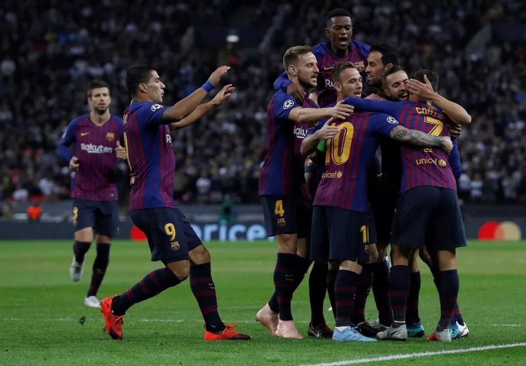 世俱杯直播-中国碾压韩国,阿尔巴送出助攻