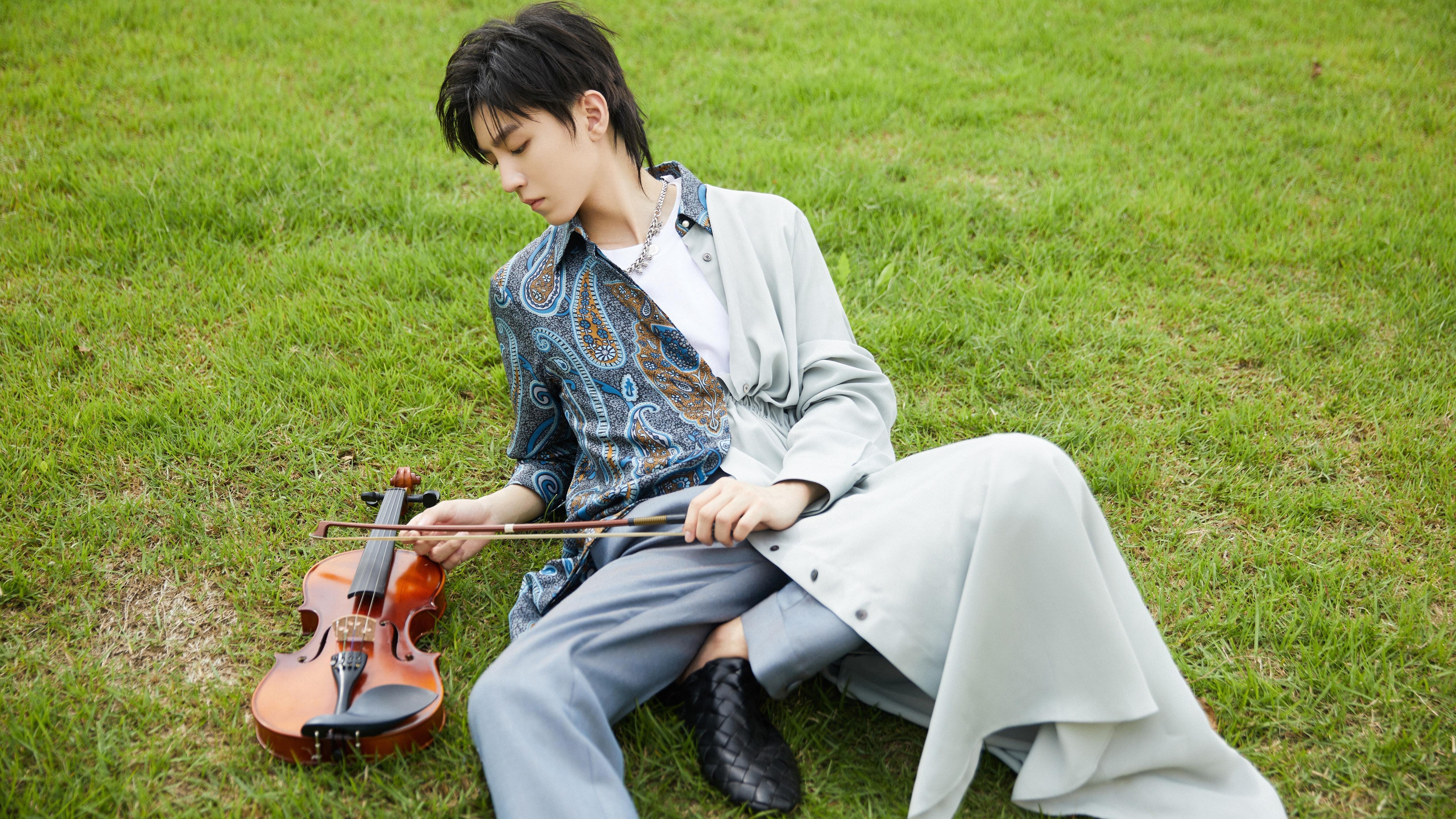 世俱杯决赛-福克斯闪耀休斯顿夜空，火箭升空冲破绿军堡垒