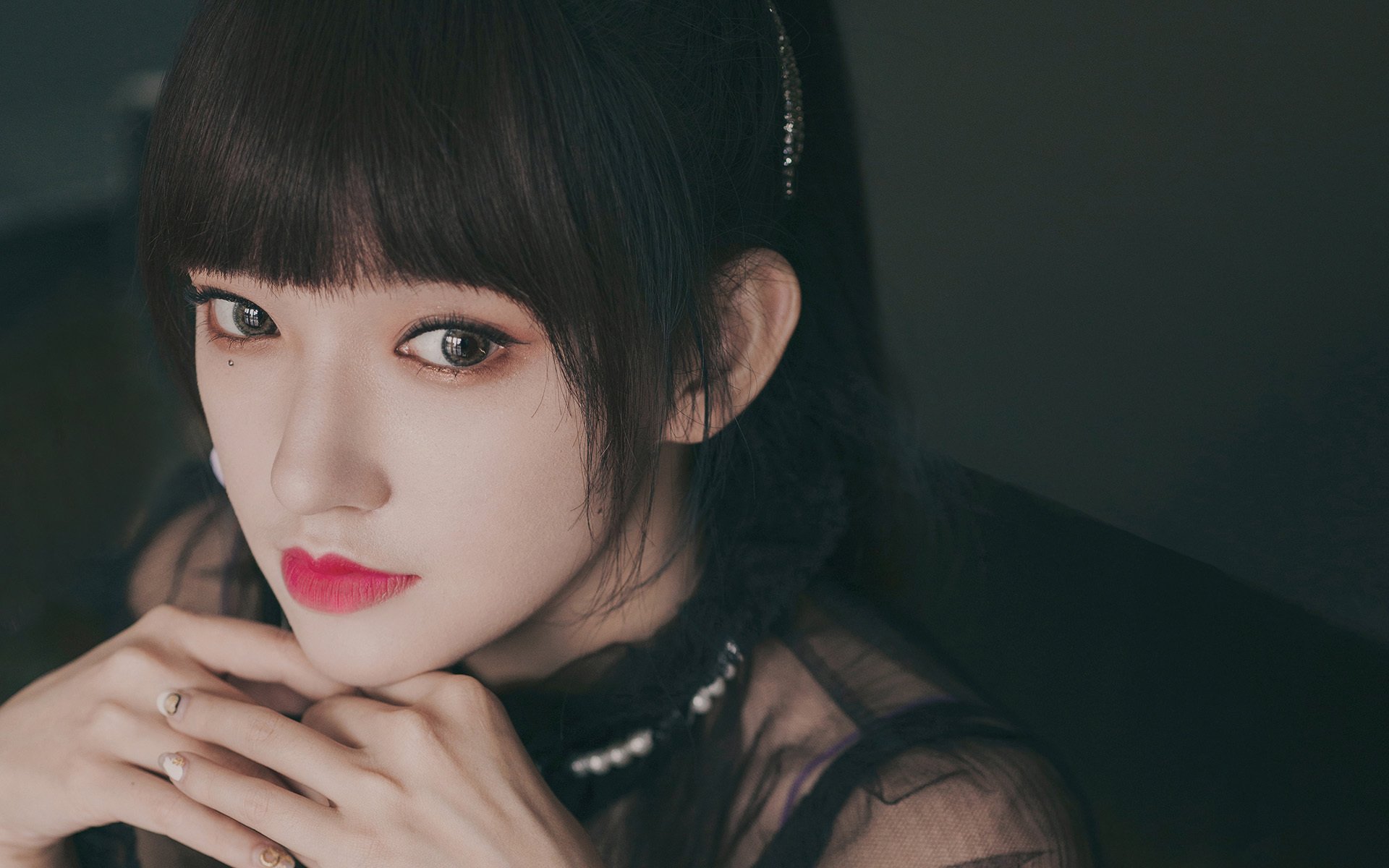 世俱杯奖金-里程碑之夜，阿尔瓦雷斯的辉煌与曼联的压倒性胜利