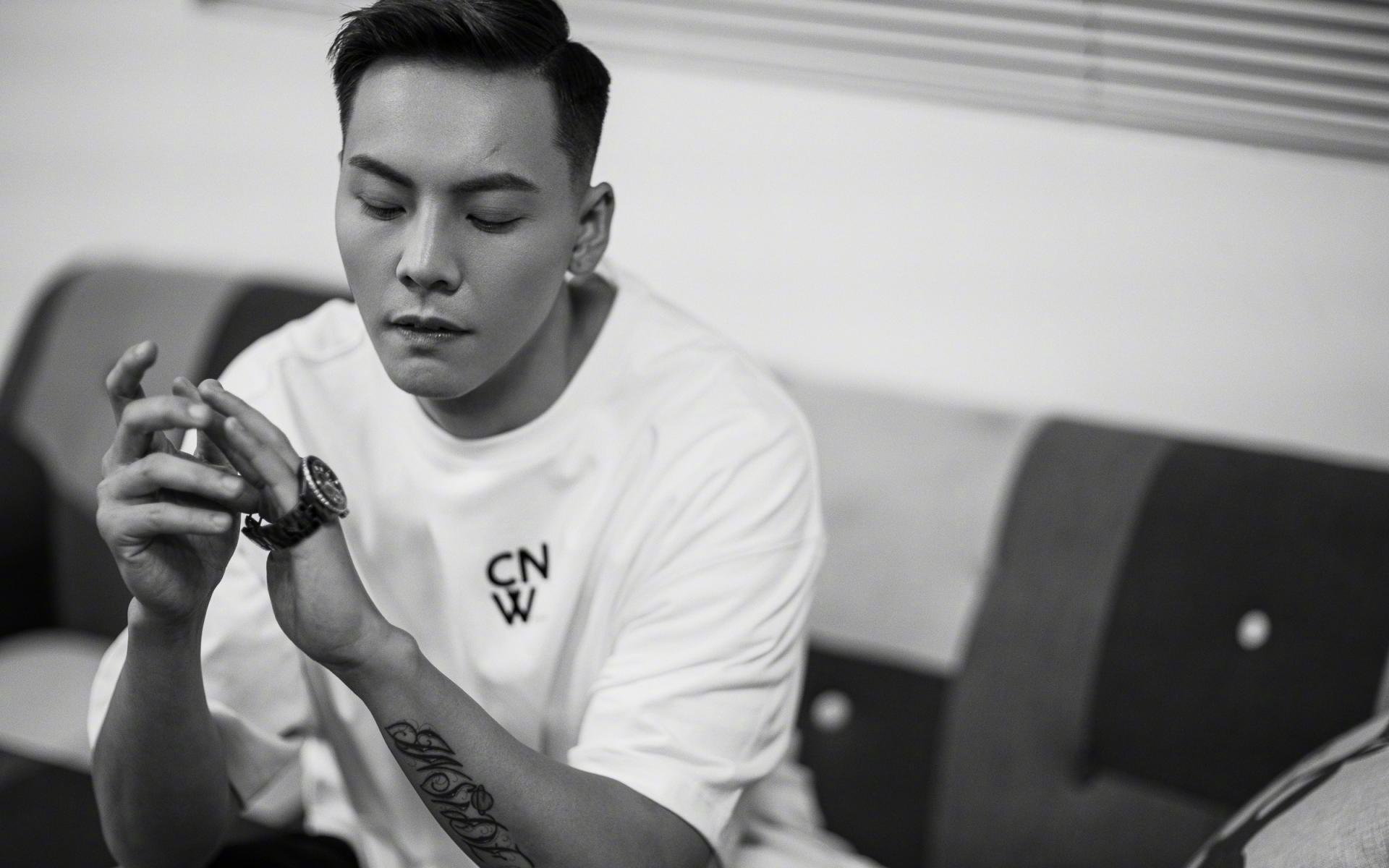 世俱杯参赛资格-教科书般的王者，当詹姆斯化身英超争冠夜的终极答案